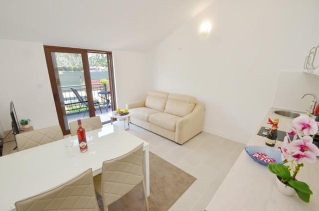 Nikola Lux Apartments Muo Exteriér fotografie